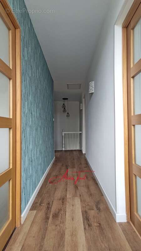 Maison à SAINT-LOUBES