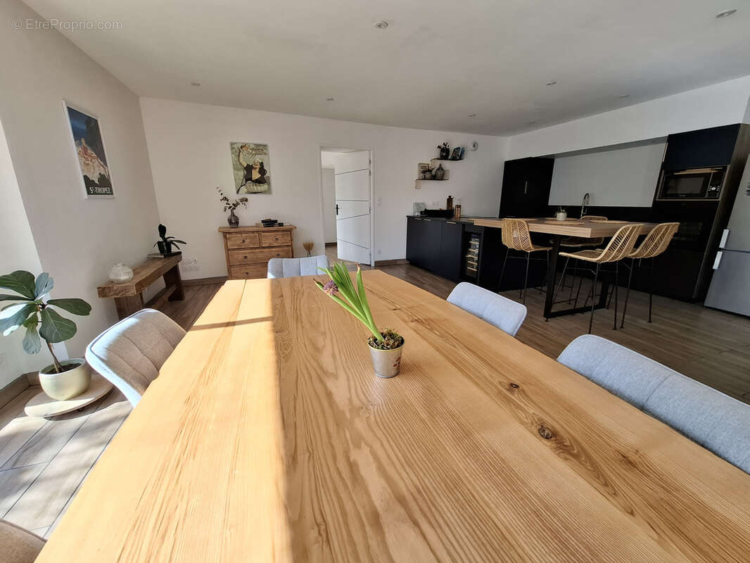 Maison à CLONAS-SUR-VAREZE