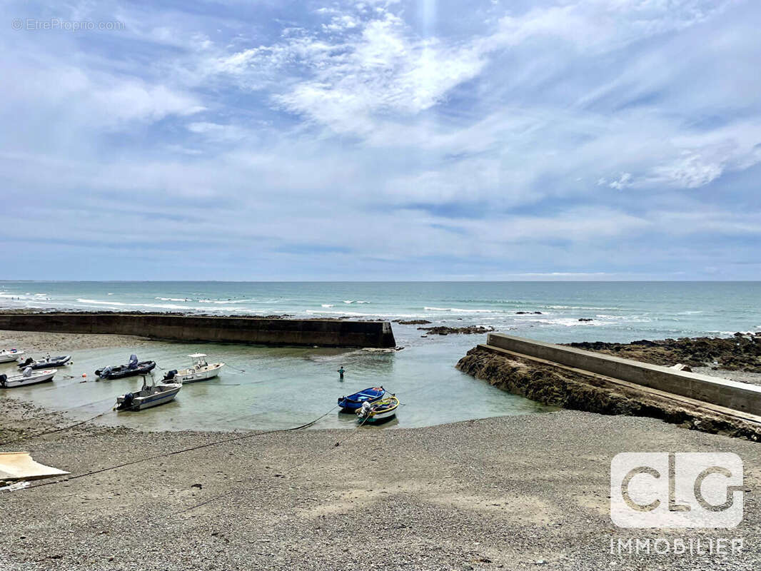 Maison à POULDREUZIC