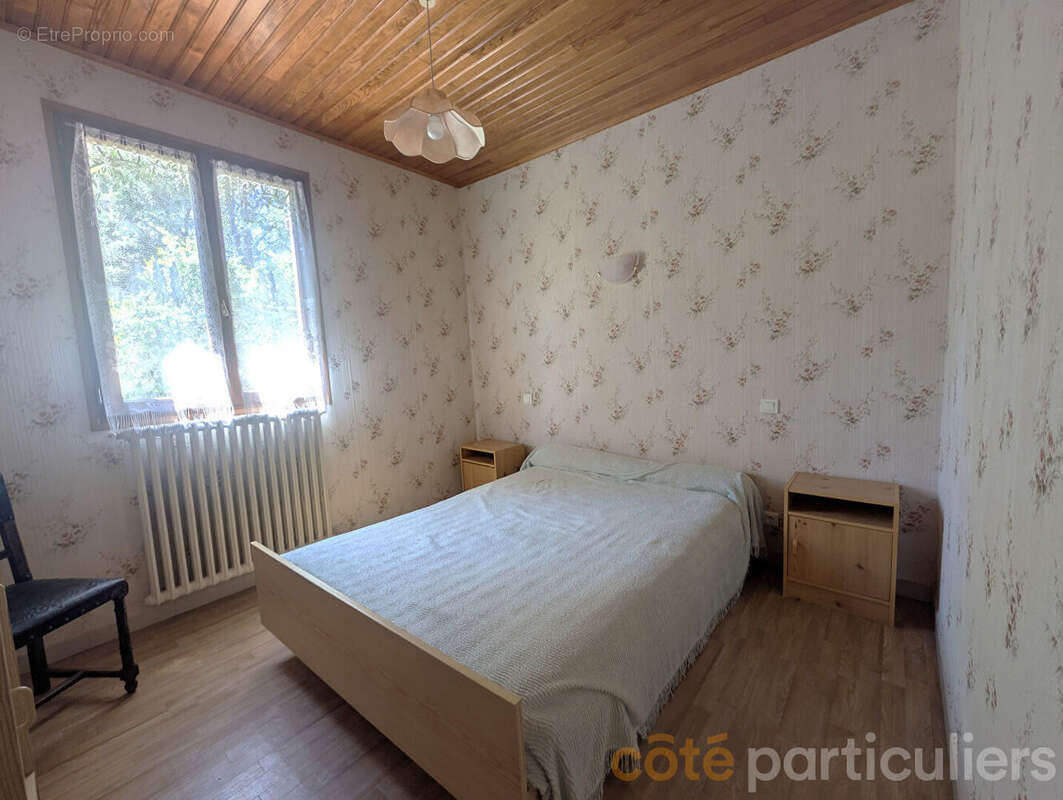 Maison La Loubiere 5 pièce(s) 104 m2 - photo 9