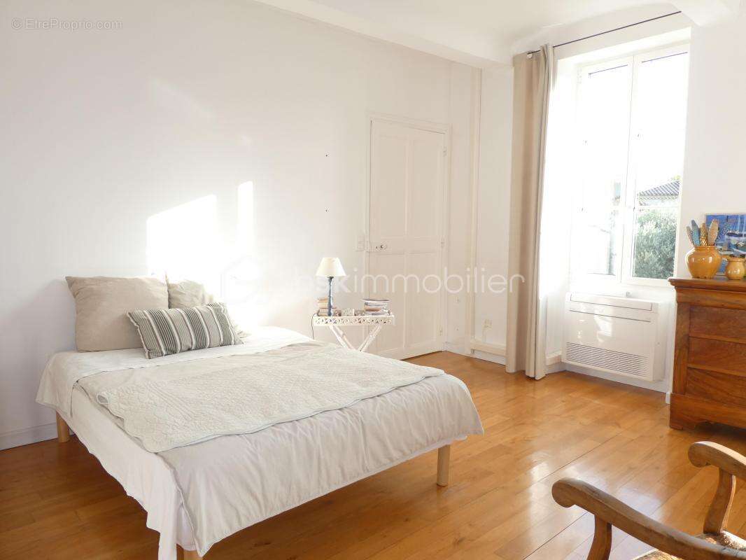 Maison à MAUSSANE-LES-ALPILLES