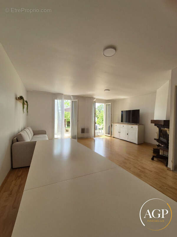 Maison sur sous-sol, 4 chambres - photo 3