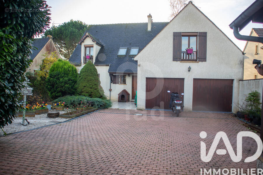 Photo 1 - Maison à LIVERDY-EN-BRIE