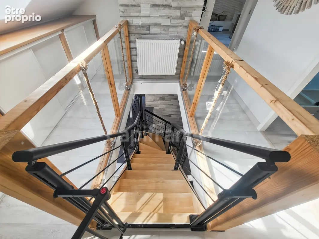 A seulement 7 minutes de Genlis, LONGCHAMP, belle maison spacieuse de 148 m² avec deux garages et piscine - photo 10
