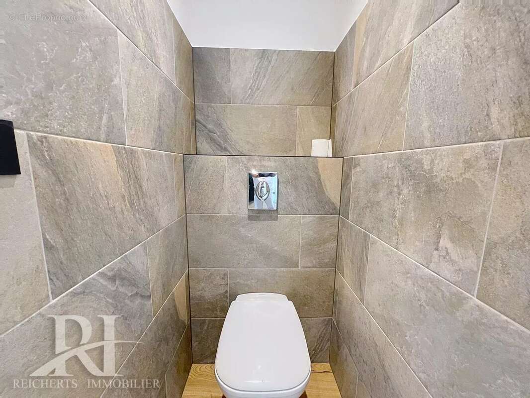 Cannes Palm Beach / Co-exclusivité / Très beau 2P rénové 40 m2 avec terrasse - photo 12