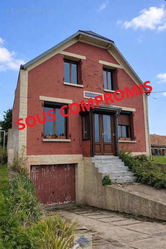 Maison individuelle offrant une agréable vue sur le hâble et la mer - photo 1