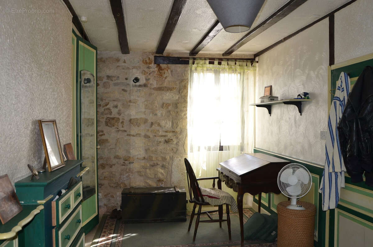 Maison à LE CHATELET