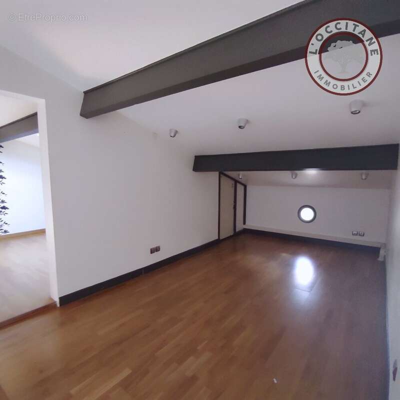 Appartement à L&#039;ISLE-JOURDAIN