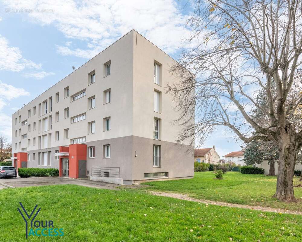 Appartement à GRIGNY