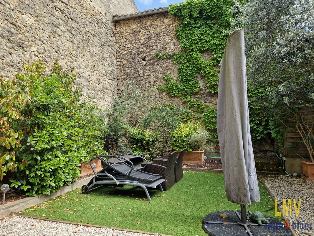 Maison à RAUZAN