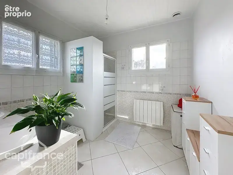 Maison familiale sans travaux – 3 chambres + bureau – Grand garage et jardin – Pas-de-Jeu - photo 9