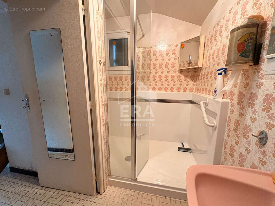 Maison à VILLAINES-SOUS-LUCE