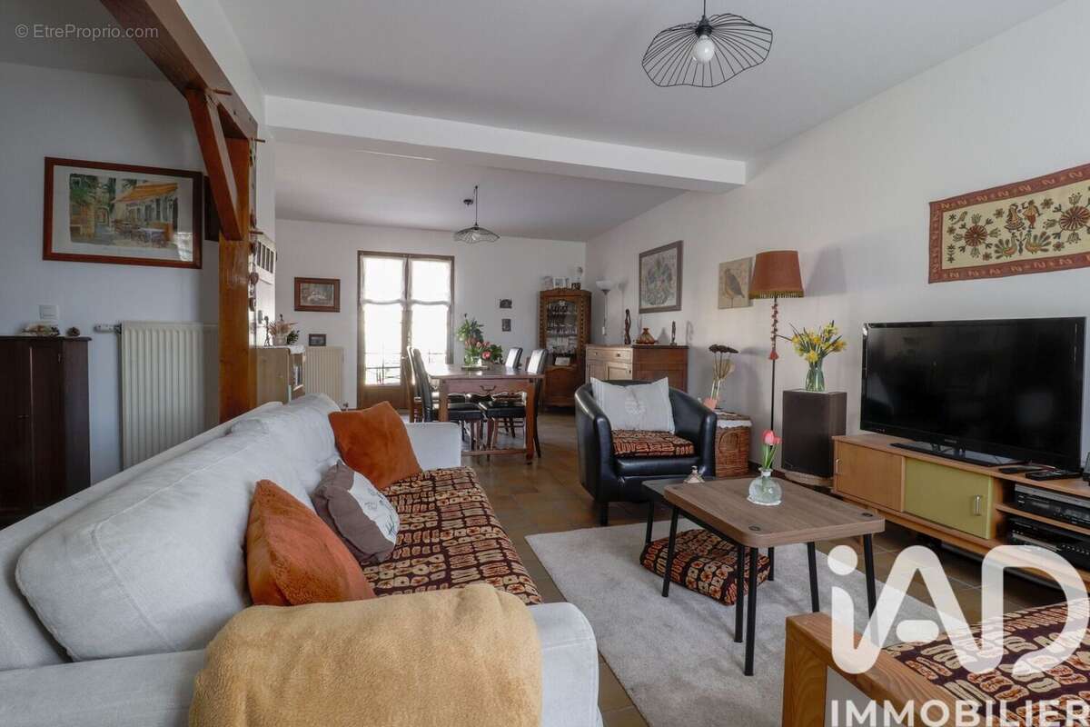 Photo 8 - Maison à SAULX-LES-CHARTREUX