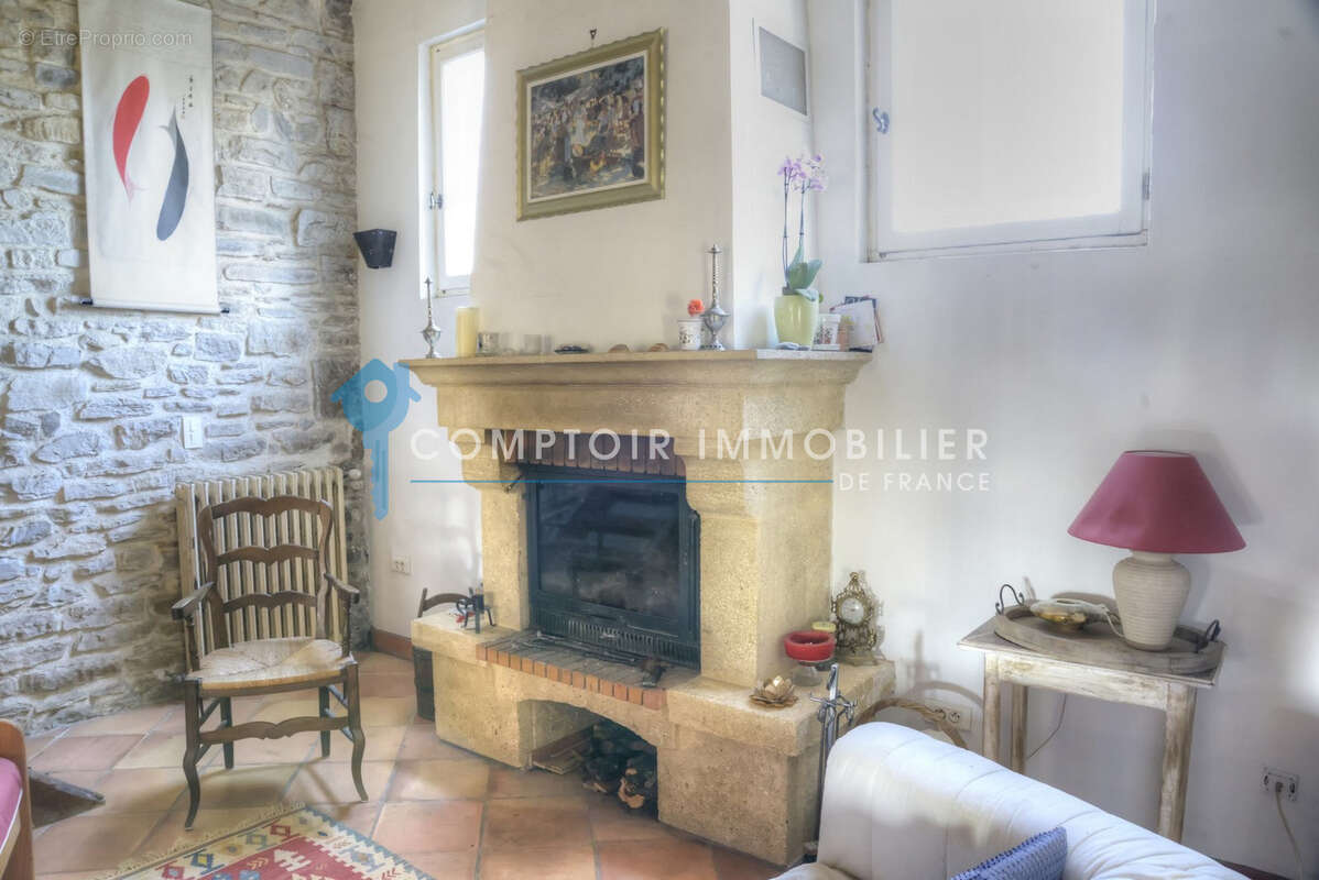 SECTEUR QUISSAC : Propriété comprenant 1 habitation principale et 3 gîtes avec piscine - photo 20