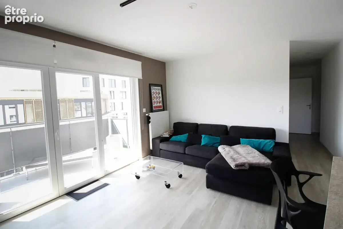 Appartement T2 avec balcon, parking sans vis à vis. - photo 4