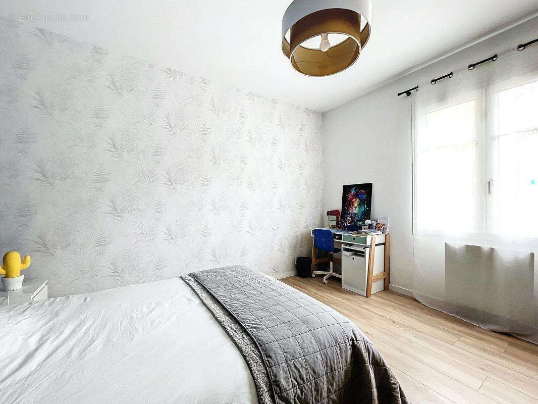 Appartement à BAGNEUX