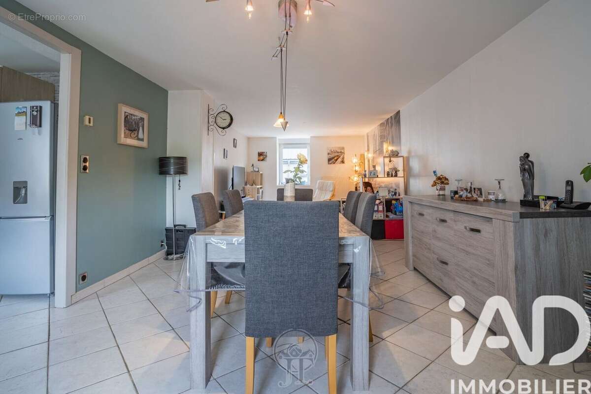 Photo 5 - Appartement à ALGRANGE