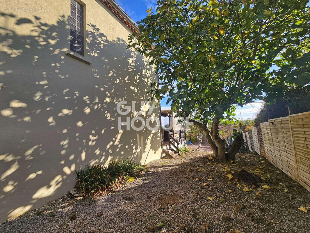 Maison à PUICHERIC