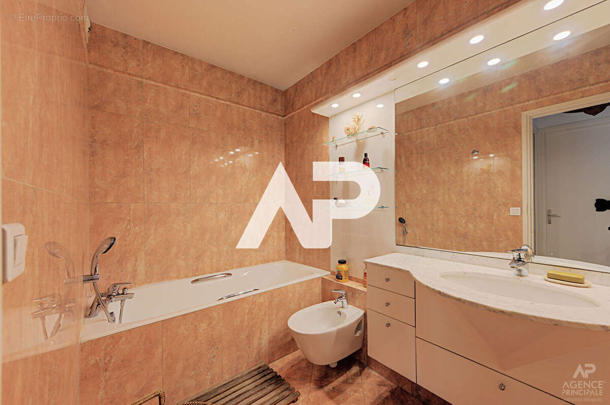 Appartement à RUEIL-MALMAISON