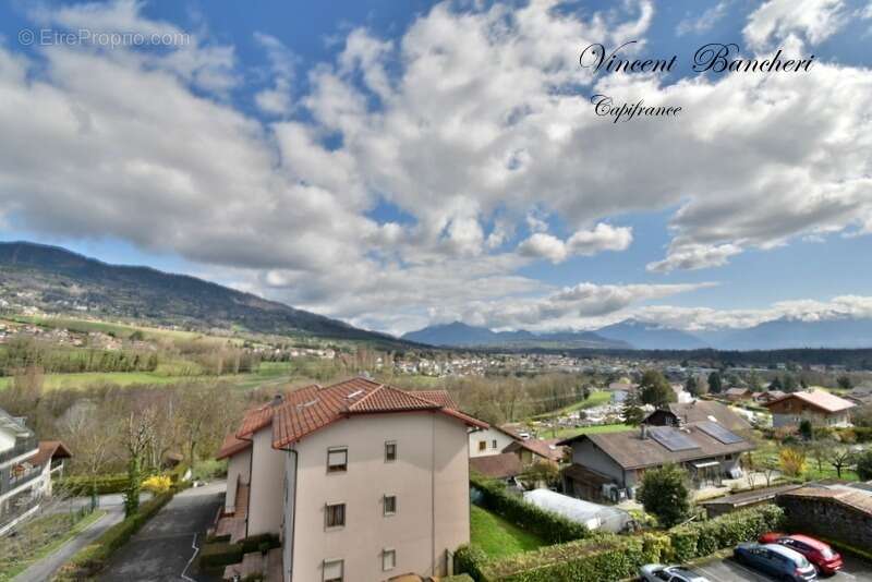 Appartement à CRANVES-SALES