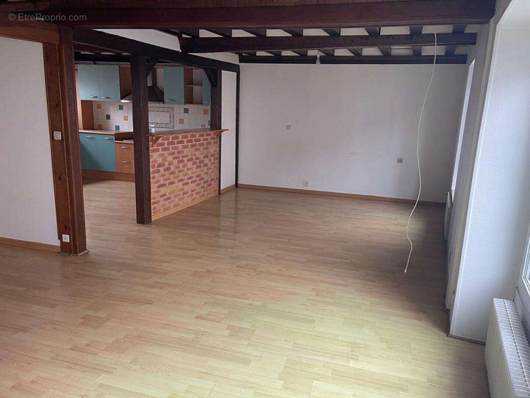 Appartement à DOZULE