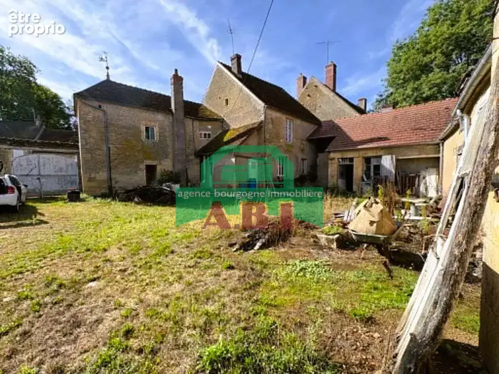 58, Champlemy - GRANDE PROPRIETE INDEPENDANTE, nombreuses et grandes dépendances LE TOUT sur 4721m2 de terrain - photo 14