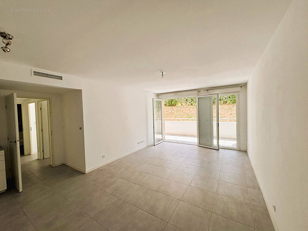 Appartement à ROUSSET