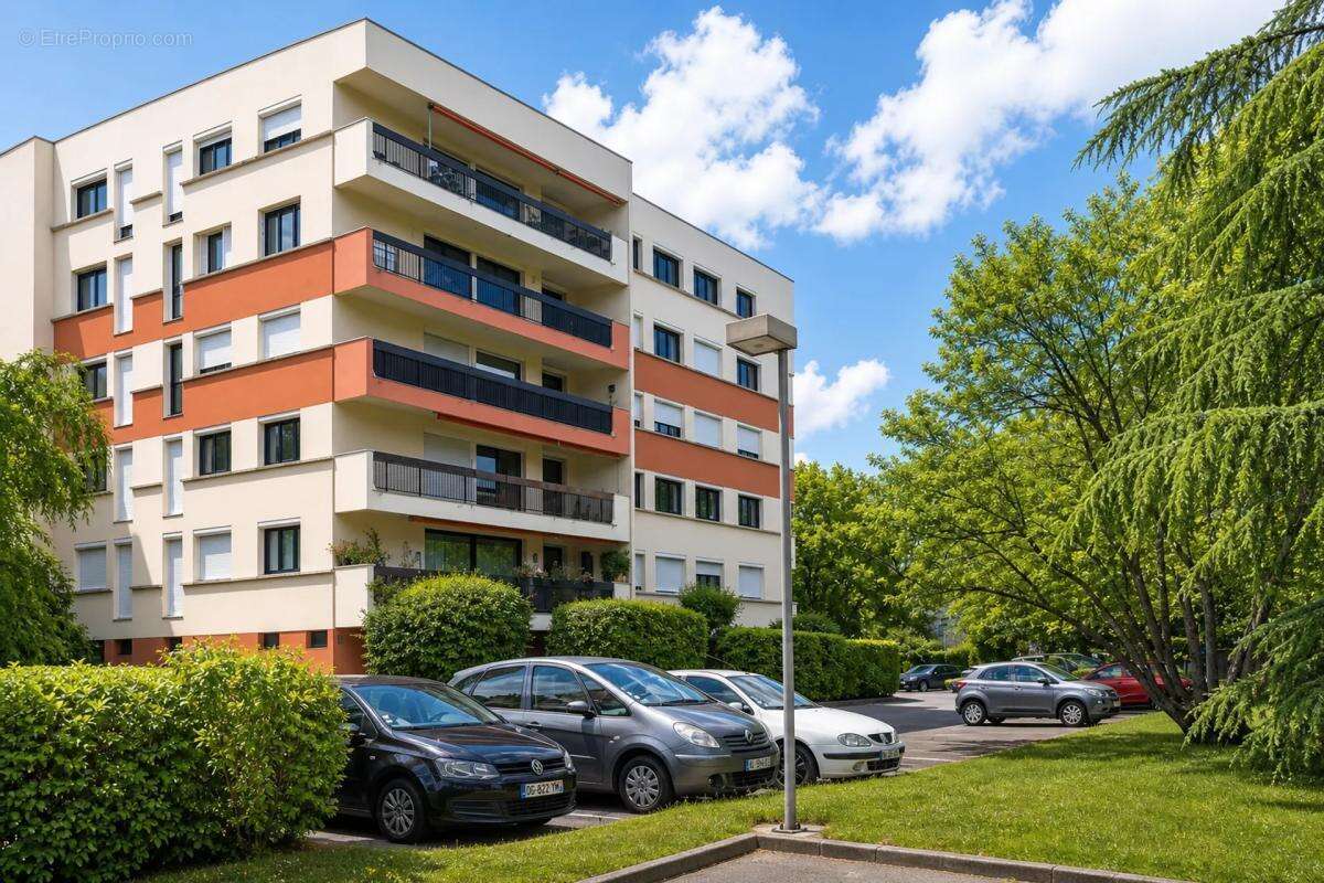 Appartement à ECHIROLLES