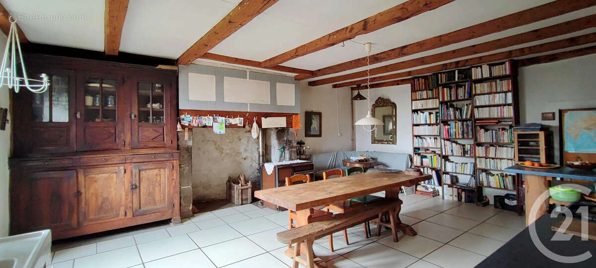 Maison à AUTRAC