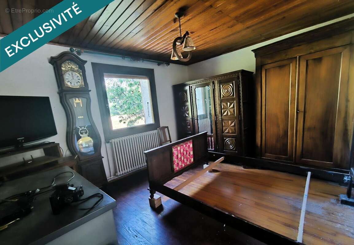 Maison 119 m² à Saint-Martin-De-Queyrieres  - photo 5