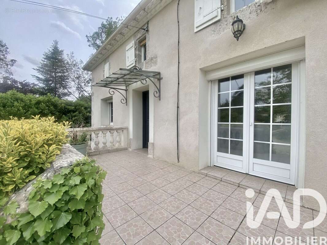 Photo 2 - Maison à NERAC