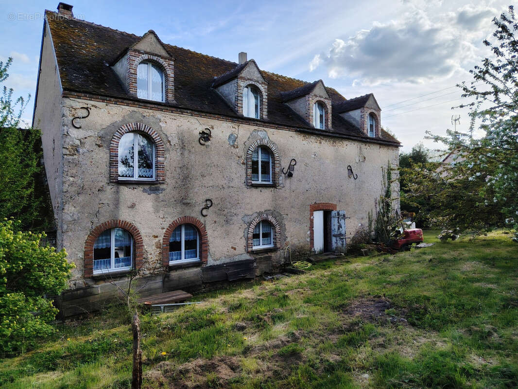 Maison à SENS