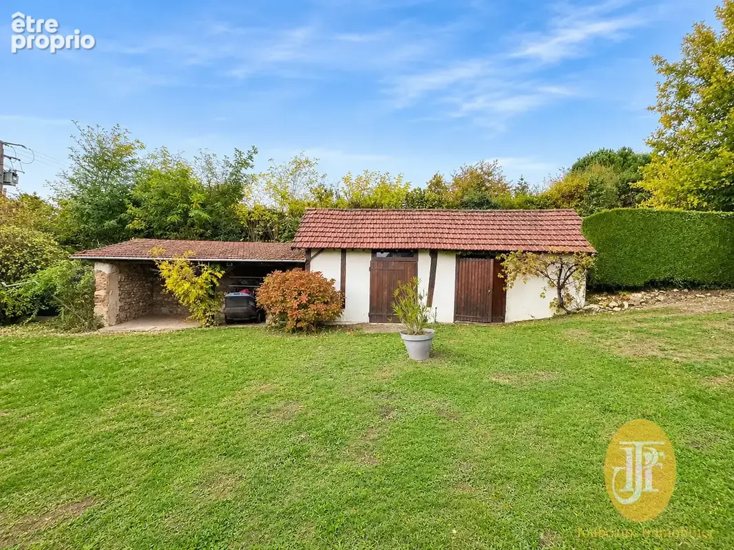 Charmante maison en pierre sur 3000 m2 de terrain - photo 7