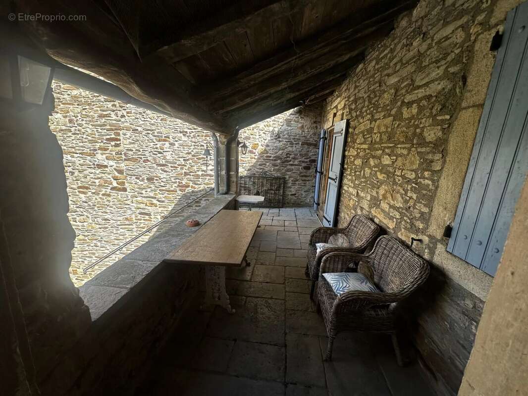 Maison à GIGNAC