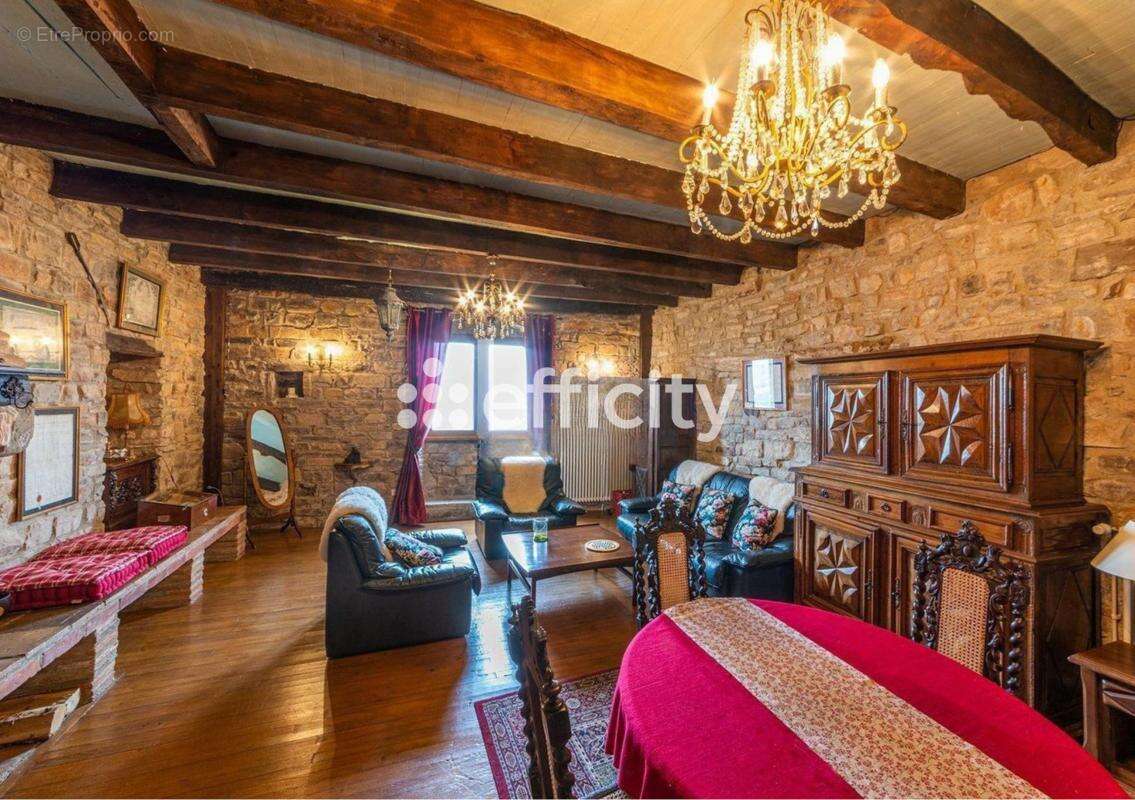 Maison 179 m² à Cordes-Sur-Ciel  - photo 4
