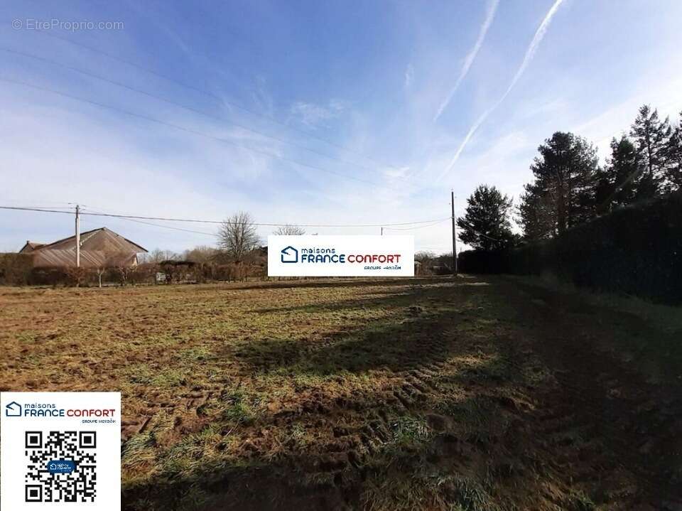 Terrain à BEAUMONT-LE-ROGER