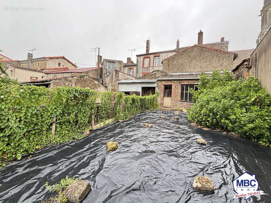 Maison à LE FUILET