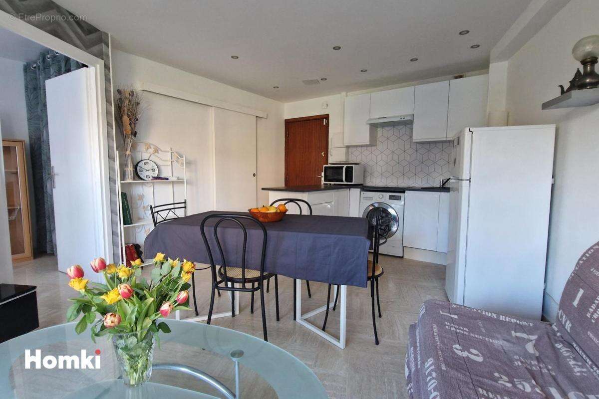 Appartement à MANDELIEU-LA-NAPOULE