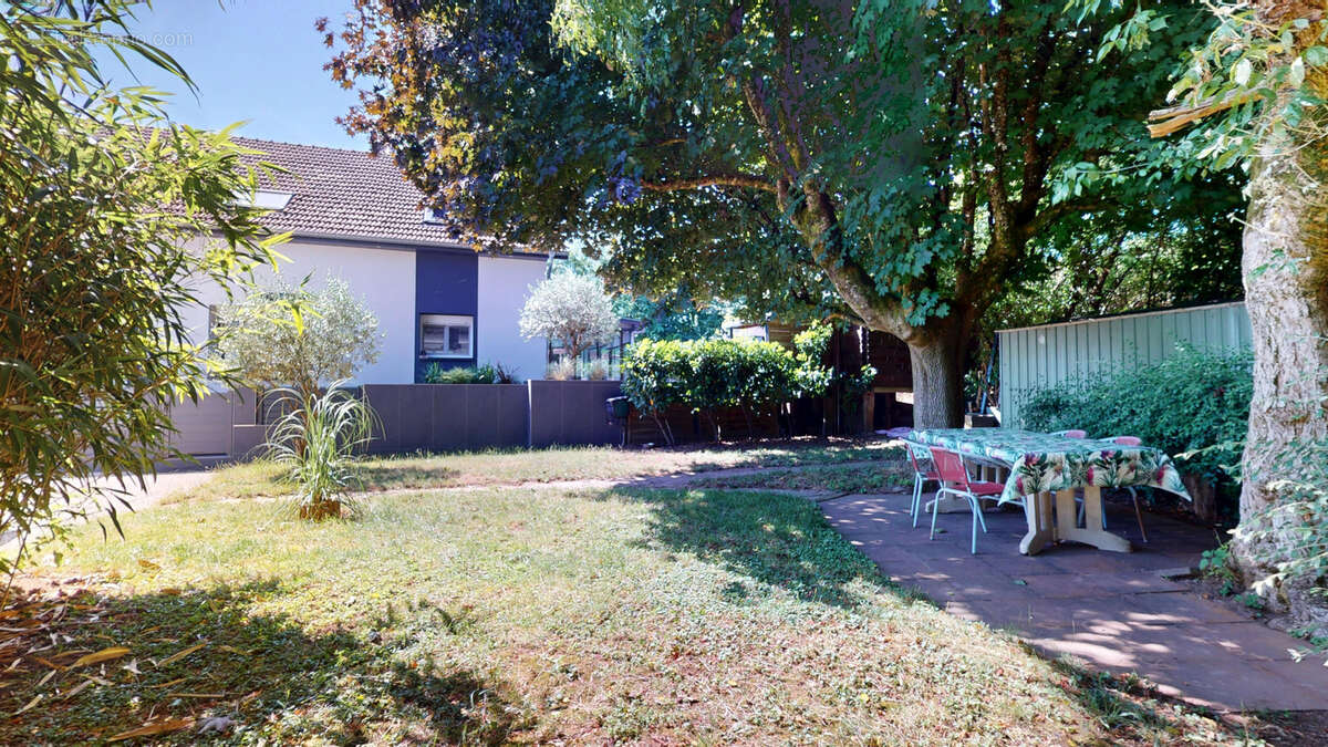 Maison à CHALEZEULE