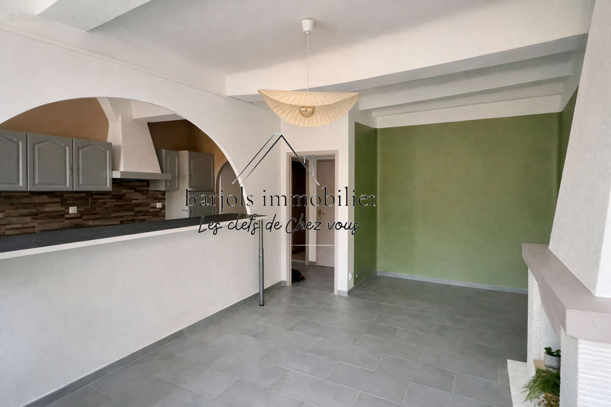 Appartement à BARJOLS