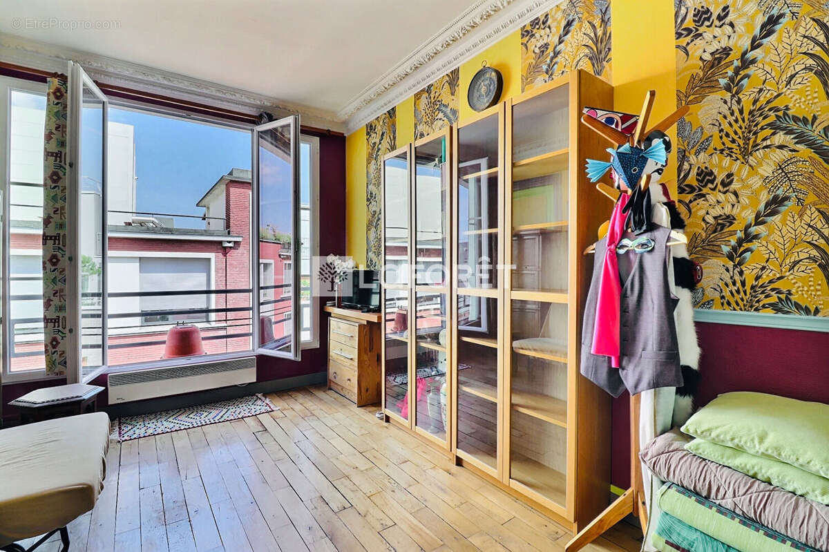 Appartement Saint Ouen Sur Seine 3 pièce(s) 53 m2 - photo 8