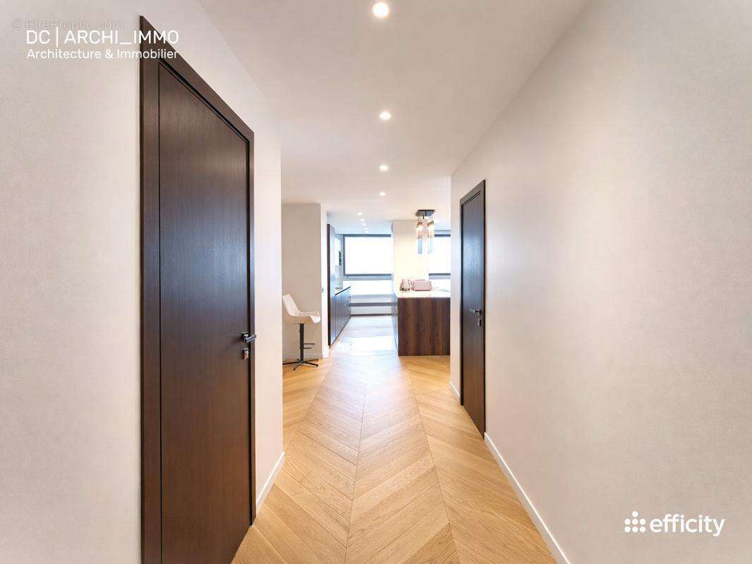 Appartement à PUTEAUX