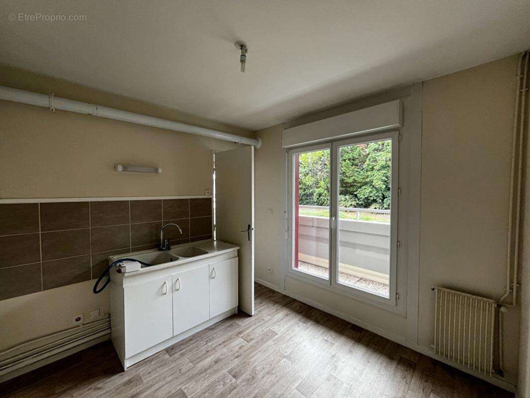 Appartement Trélazé 3 pièce(s) 67.14 m2 - photo 3