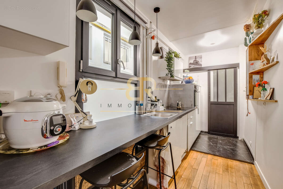 Appartement à PARIS-6E