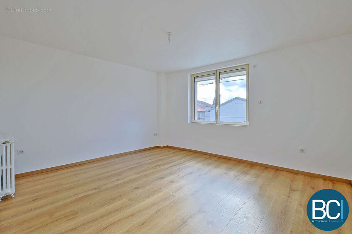 LAITRE-SOUS-AMANCE - Maison 5 pièces - 165 m2 - photo 11