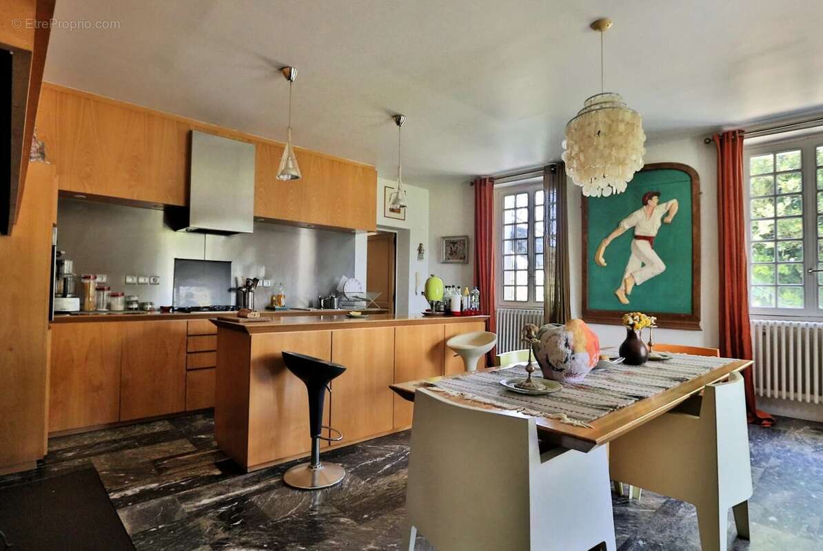 Maison à SAINT-SEVER-DE-RUSTAN