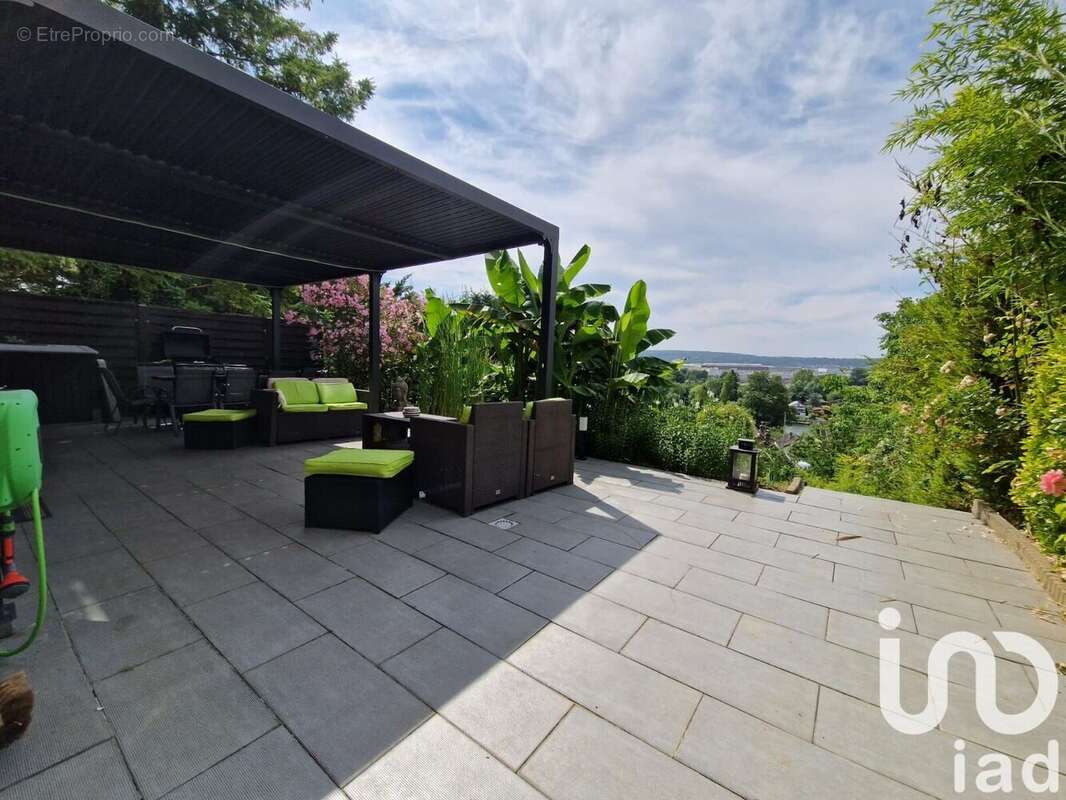 Photo 6 - Maison à JUZIERS