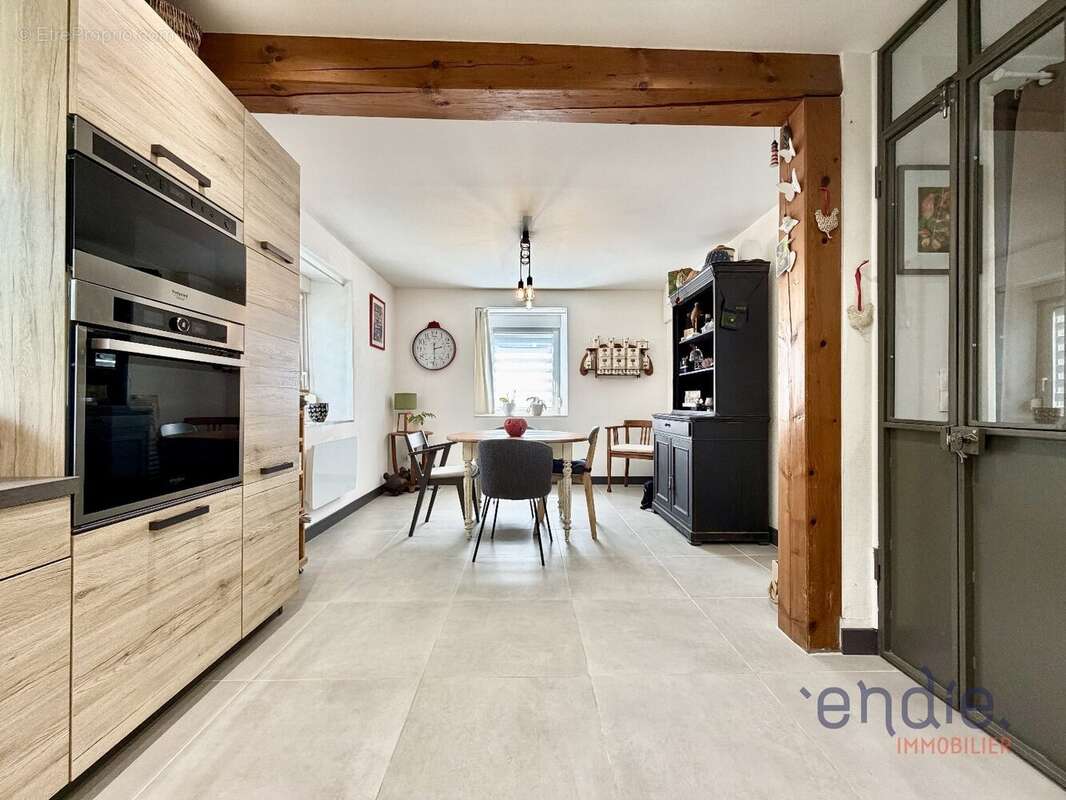 Appartement à VALDOIE