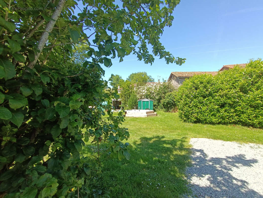 Maison à ALLOUE