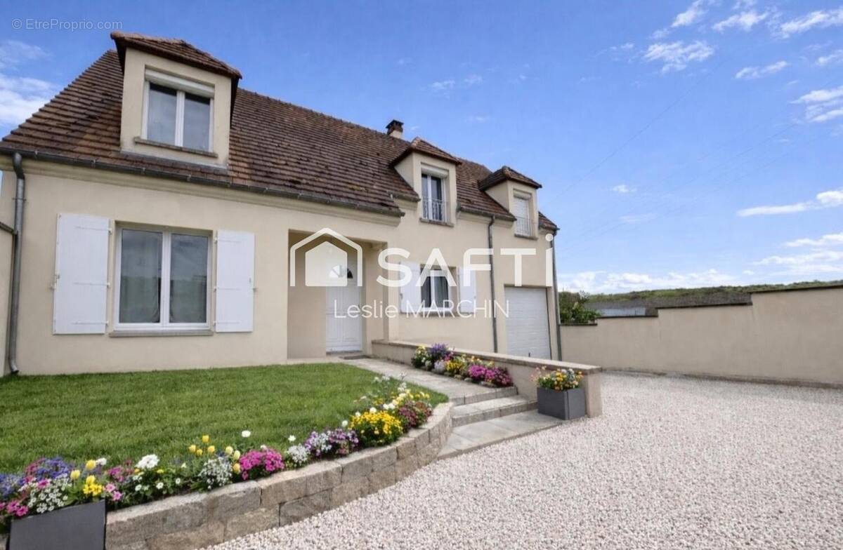 Photo 1 - Maison à VERNOU-LA-CELLE-SUR-SEINE